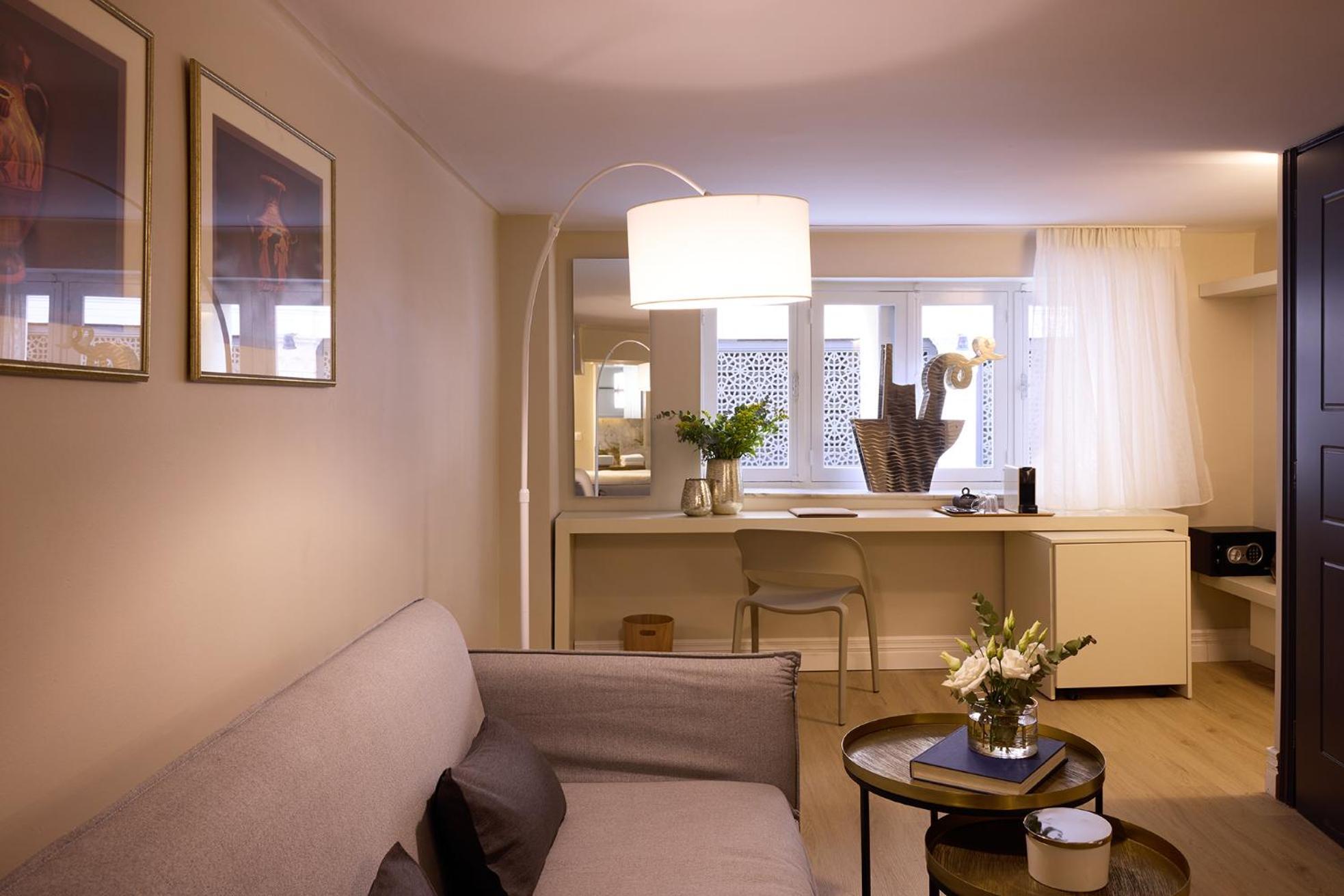Vrachos Athens Suites Экстерьер фото
