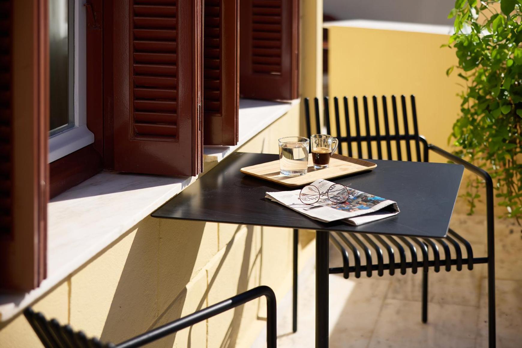 Vrachos Athens Suites Экстерьер фото
